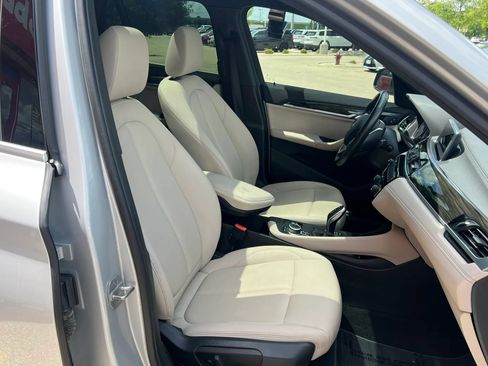 Used 2020 BMW X1 sDrive28i w/ Convenience Package FWD image 8