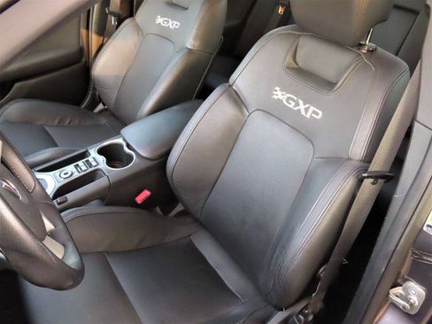 Used 2009 Pontiac G8 GXP RWD image 22