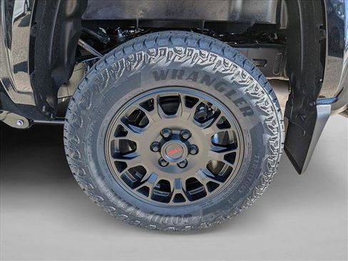 New 2026 Toyota Tacoma SR5 image 10