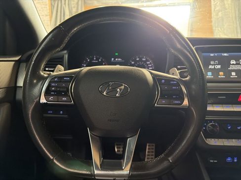 Used 2018 Hyundai Sonata Sport FWD image 14