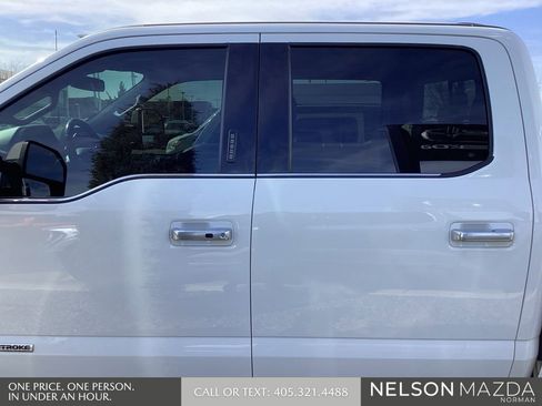 Used 2022 Ford F350 Limited image 5