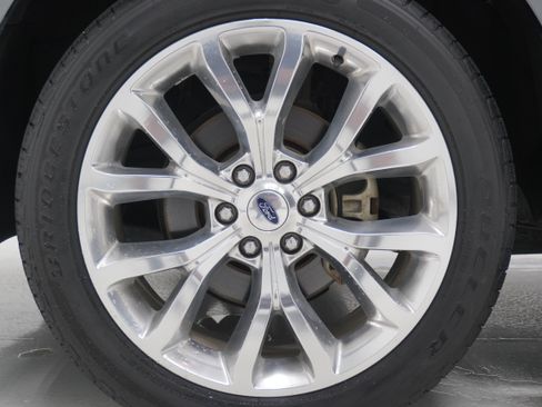 Used 2018 Ford Expedition Max Limited w/ Equipment Group 302A RWD image 35