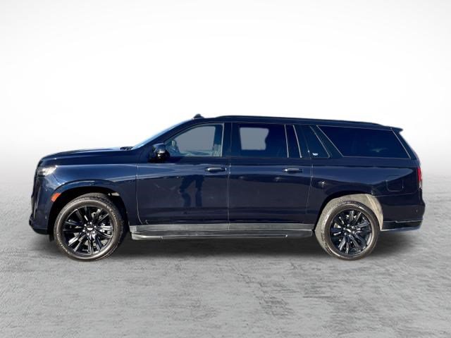 Used 2023 Cadillac Escalade ESV Sport AWD/4WD image 8