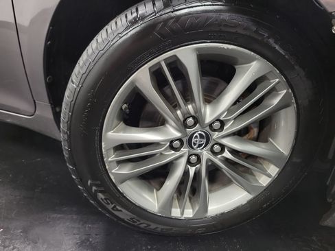 Used 2016 Toyota Camry SE FWD image 10
