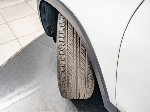 Certified 2026 Mercedes-Benz GLB 250 4MATIC image 43