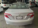 Used 2014 Toyota Camry LE image 5