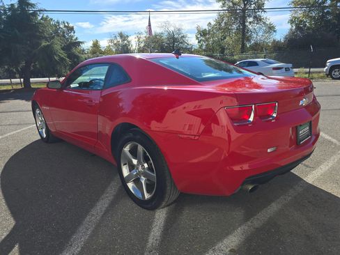 Used 2011 Chevrolet Camaro LT image 5