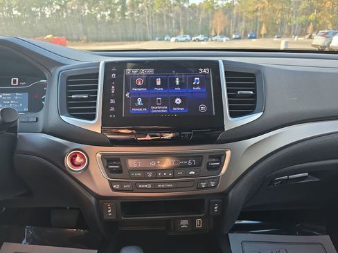 Used 2019 Honda Ridgeline RTL-T image 24