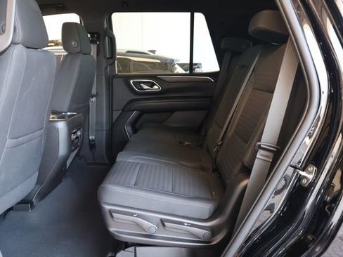 Used 2023 Chevrolet Tahoe LS RWD image 15