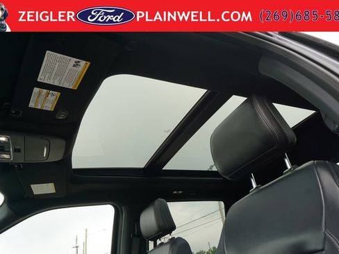 Used 2024 Ford F150 Lariat w/ Bed Utility Package AWD/4WD image 18