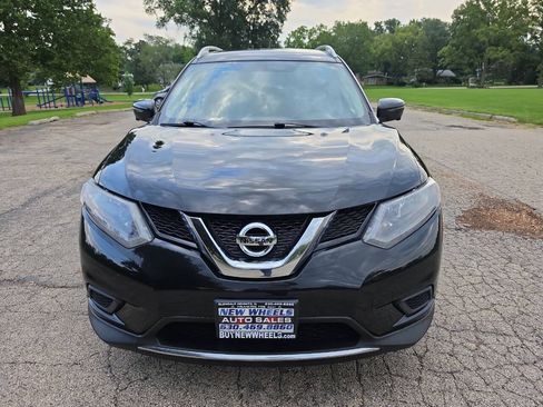 Used 2016 Nissan Rogue SV w/ SV Premium Package AWD/4WD image 4
