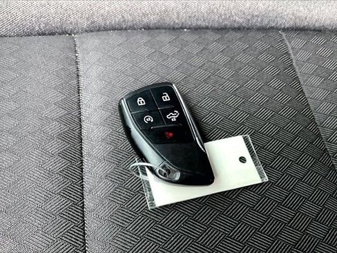 Used 2023 GMC Sierra 1500 Elevation image 36