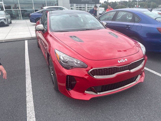 Certified 2022 Kia Stinger GT2 AWD/4WD image 1