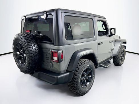 Used 2023 Jeep Wrangler Willys image 5