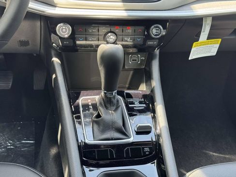 New 2026 Jeep Compass Limited AWD/4WD image 19