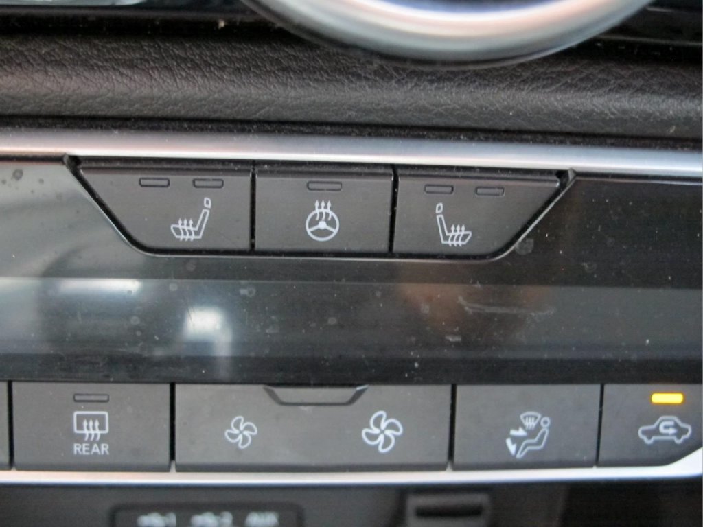 Used 2022 Nissan Sentra SV w/ All-Weather Package FWD image 15