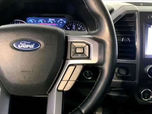 Used 2019 Ford Expedition Platinum AWD/4WD image 25