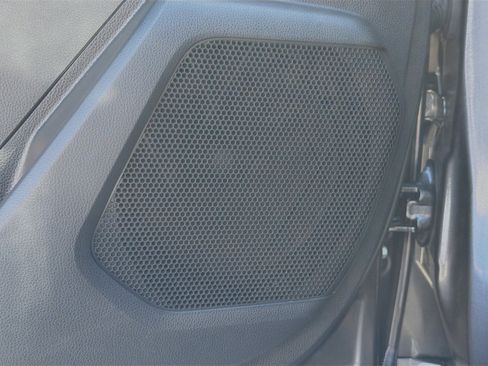 Used 2024 Toyota Highlander LE image 25