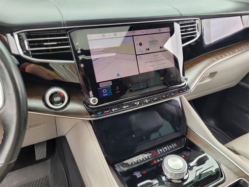 Used 2022 Jeep Grand Wagoneer Series I image 23