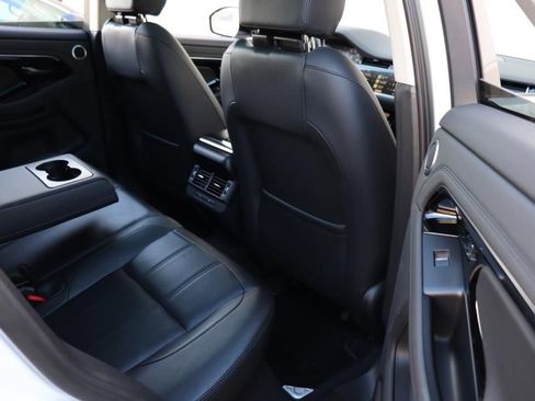 Used 2023 Land Rover Range Rover Evoque SE image 27