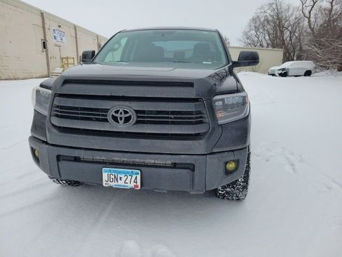 Used 2014 Toyota Tundra SR5 image 2