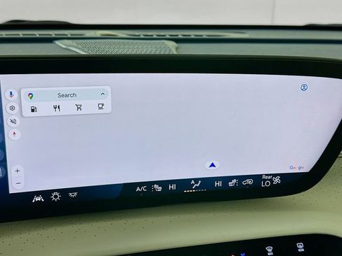 Certified 2025 Buick Enclave Avenir image 13