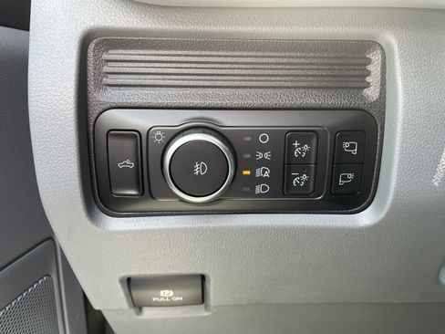 New 2025 Ford F350 XLT w/ 360-Degree Camera Package image 20