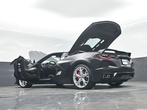 Used 2020 Chevrolet Corvette Stingray Premium Cpe w/ 3LT Preferred Equipment Group RWD image 71