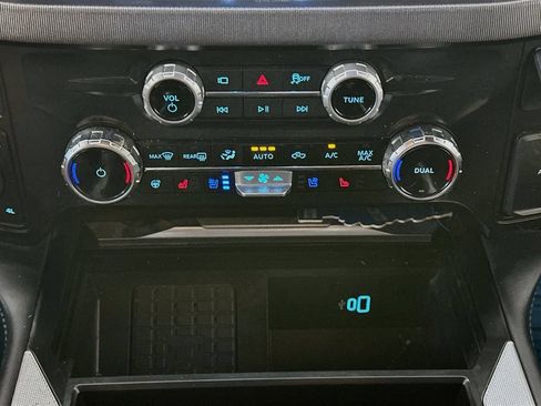 Used 2026 Ford F450 Platinum AWD/4WD image 18