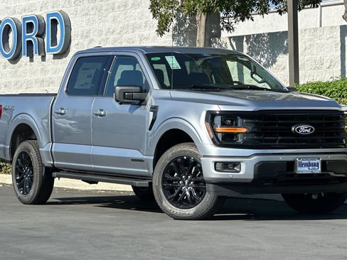 New 2025 Ford F150 XLT w/ Equipment Group 302A MID image 2