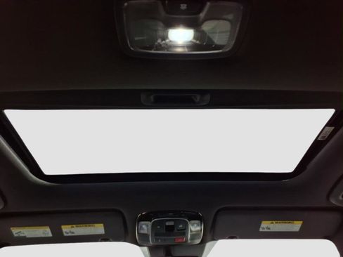 Used 2023 Hyundai Santa Cruz SEL Premium image 11