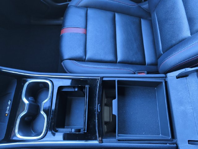 Used 2026 Chevrolet Traverse RS w/ LPO, Floor Liner Package AWD/4WD image 25