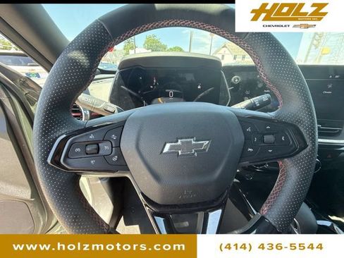 Certified 2024 Chevrolet Trax RS FWD image 11