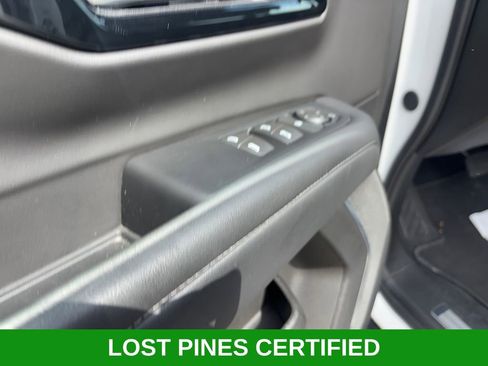 Used 2025 Chevrolet Tahoe LT AWD/4WD image 22