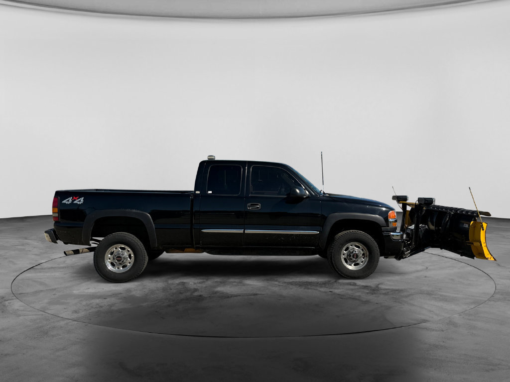 Used 2005 GMC Sierra 2500 SLE w/ Snow Plow Prep Package AWD/4WD image 10