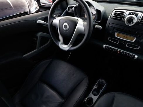 Used 2009 smart fortwo passion image 15
