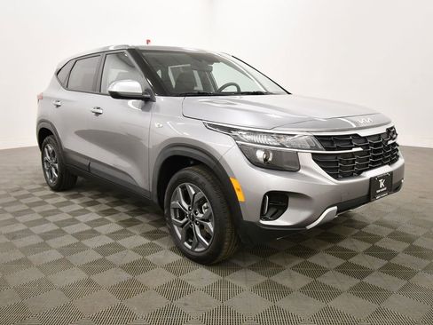 Certified 2026 Kia Seltos LX AWD/4WD image 10