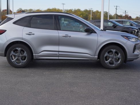 Used 2024 Ford Escape ST-Line image 14