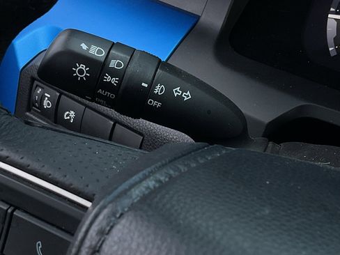 Used 2025 Toyota Tacoma SR5 image 25