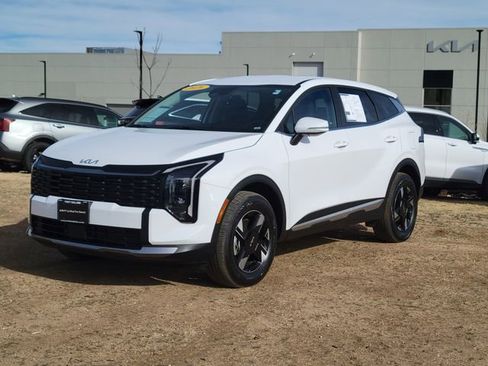 Certified 2026 Kia Sportage LX w/ LX Convenience Package image 1