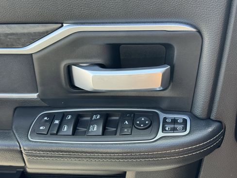 Used 2024 RAM 2500 Big Horn image 26