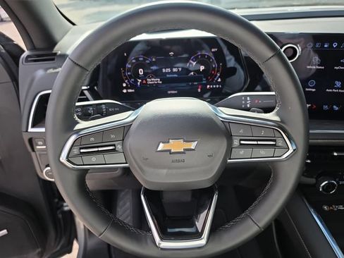 Used 2025 Chevrolet Tahoe Premier RWD image 32