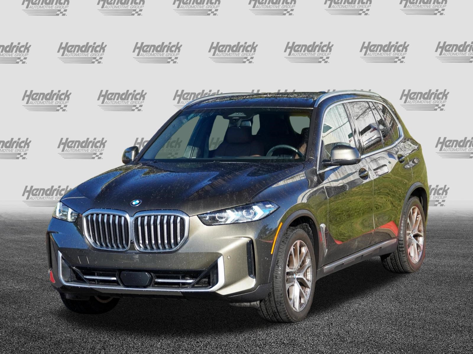 Certified 2024 BMW X5 sDrive40i w/ Premium Package RWD image 5