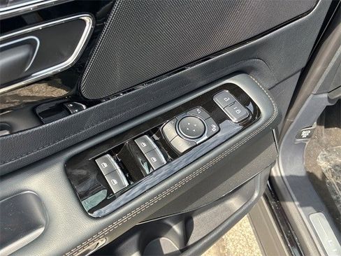 New 2025 Lincoln Aviator Reserve w/ Jet Appearance Package image 25