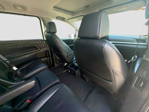 Used 2021 Honda Odyssey EX-L image 28