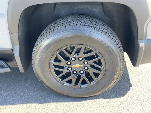 Used 2026 Chevrolet Silverado EV LT image 20