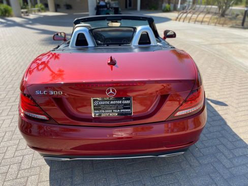 Used 2018 Mercedes-Benz SLC 300 image 29