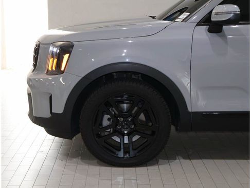 Used 2025 Kia Telluride EX X-Line AWD/4WD image 4