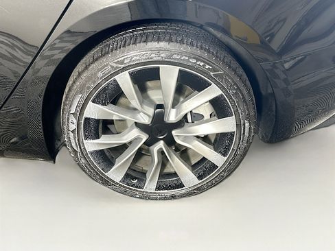 Used 2025 Tesla Model 3 Long Range image 11