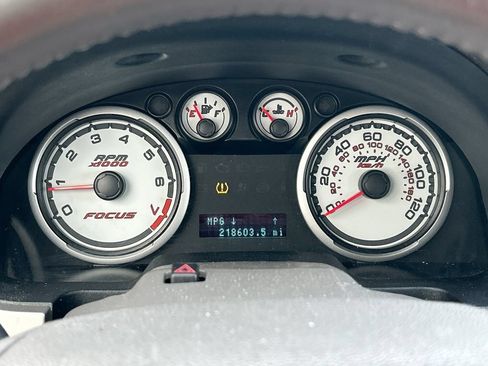 Used 2009 Ford Focus SEL FWD image 18